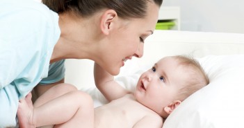 Aider votre bébé à parler parler au bebe