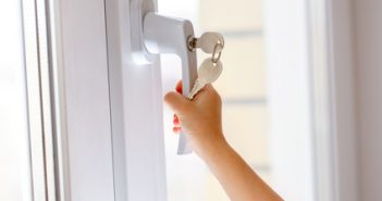 Comment sécuriser sa maison pour un enfant ?