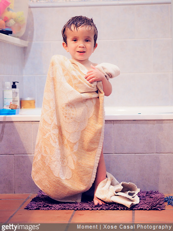 4 étapes pour apprendre à son enfant à se laver tout seul correctement