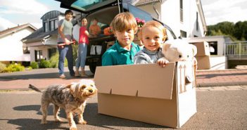 Comment organiser un déménagement avec des enfants ? déménagement-famille-enfant